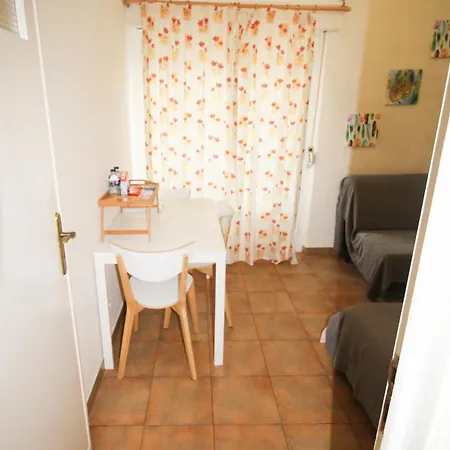 Oriente Dna Iii Apartment