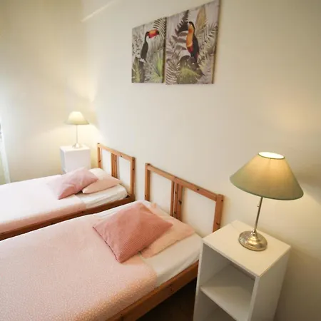 Oriente Dna Iii דירה